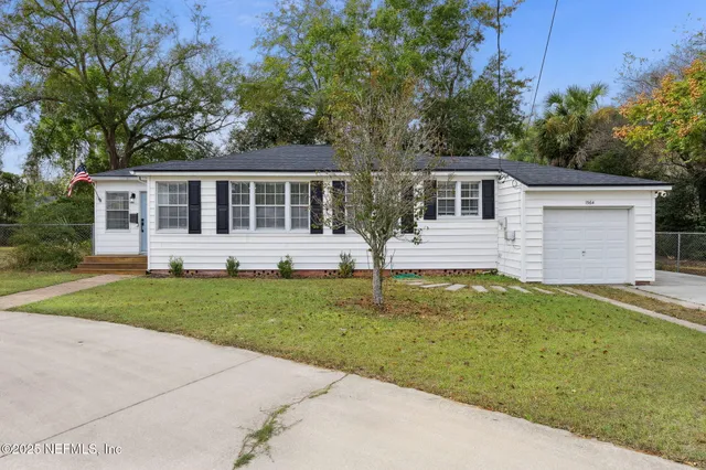 $365,000 | 1364 Pine Grove Court, Jacksonville, FL 32205