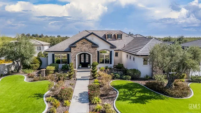 $1,050,000 | Undisclosed Address, Bakersfield, CA 93314