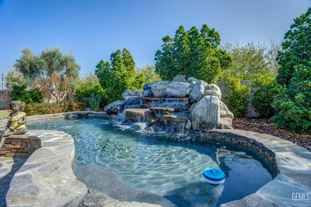 $1,050,000 | Undisclosed Address, Bakersfield, CA 93314