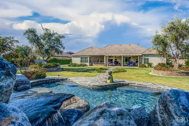 $1,050,000 | Undisclosed Address, Bakersfield, CA 93314