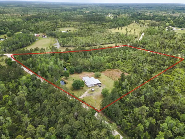 $300,000 | 237 Southwest Wabasso Terrace, Greenville, FL 32331