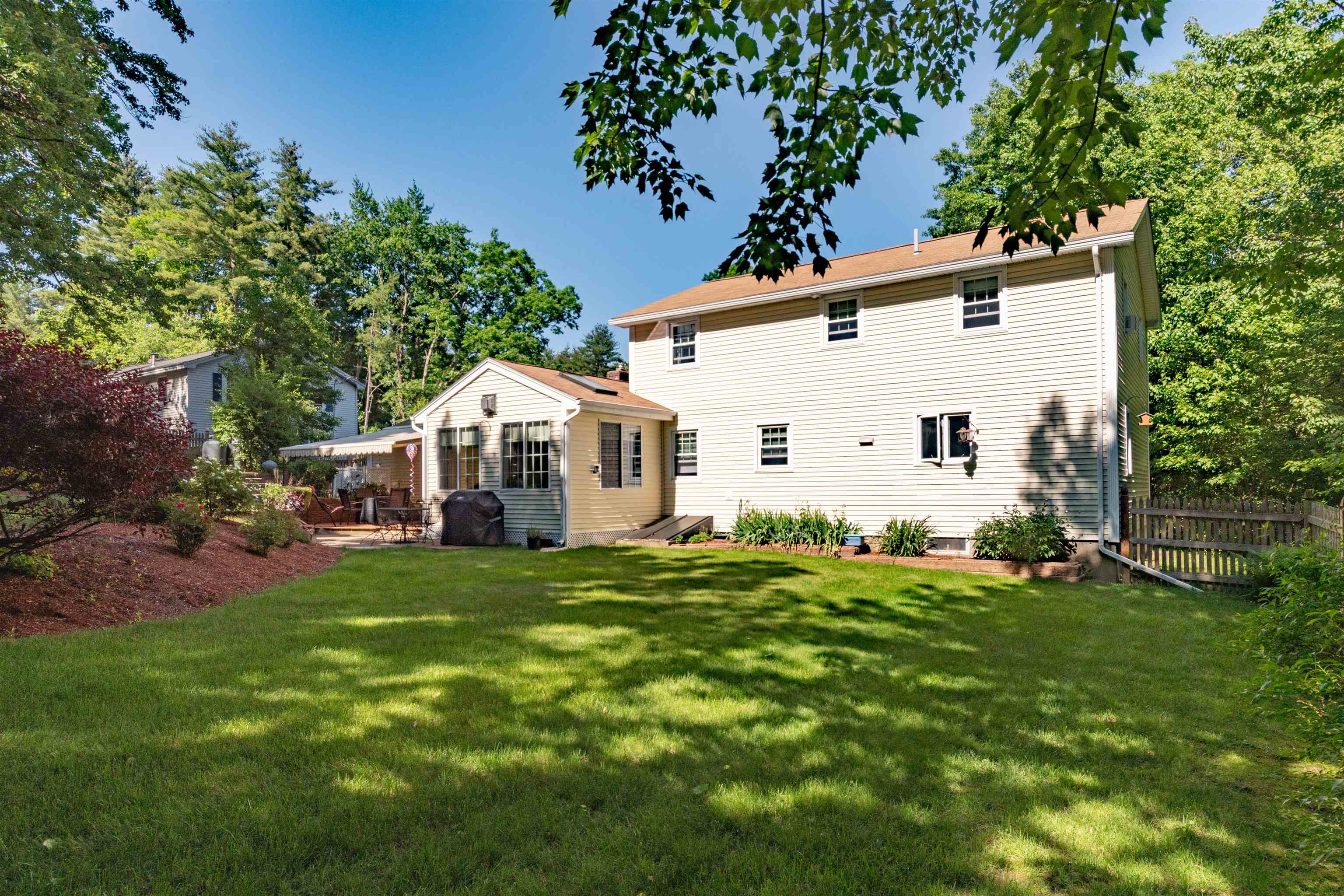 2 Mathew Drive Merrimack, NH 03054 - Photo 17 of 34 Gallery Image 17