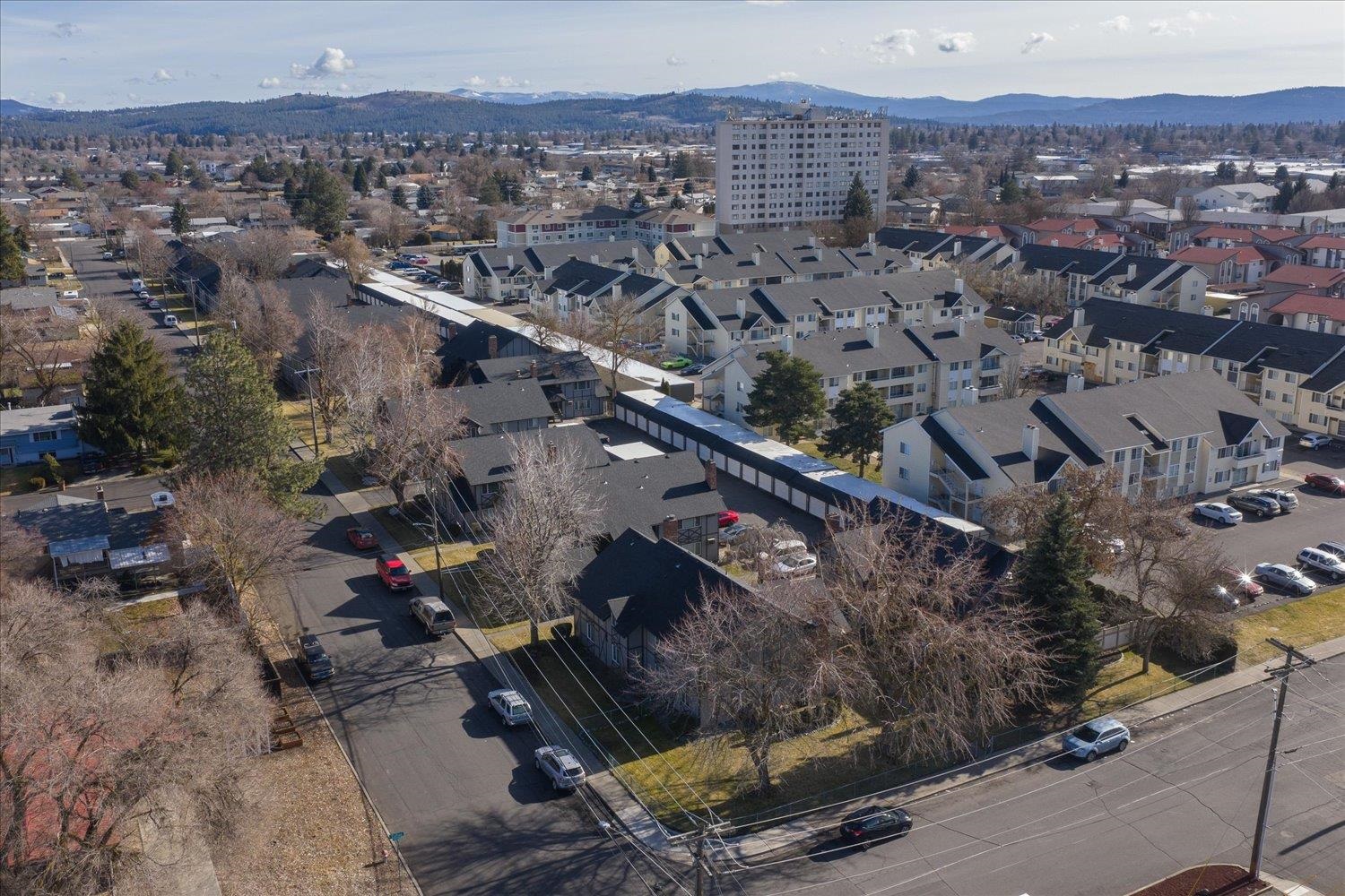 102 East Weile Avenue, Unit 4 Spokane, WA 99208 - Photo 25 of 41