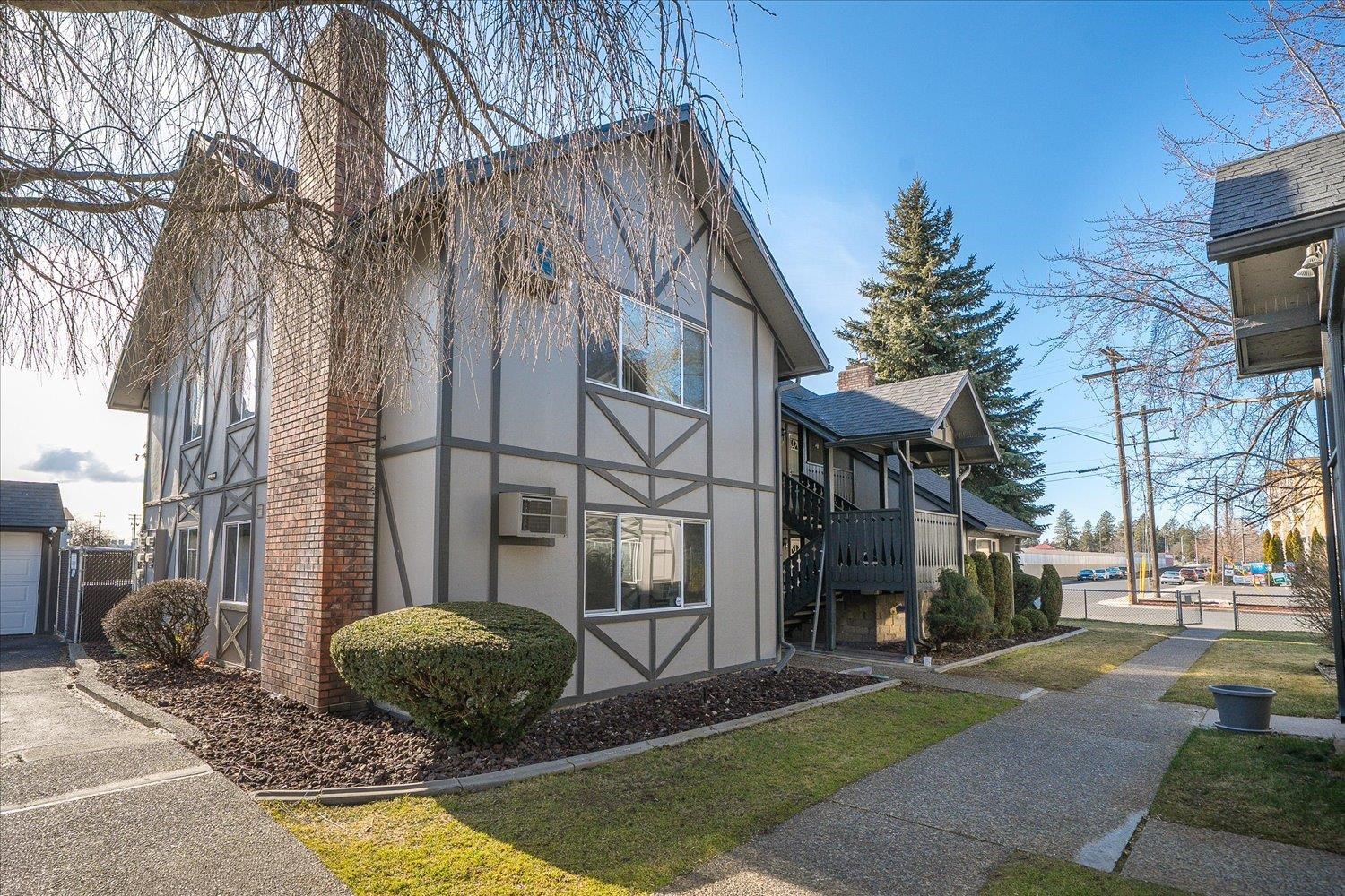 102 East Weile Avenue, Unit 4 Spokane, WA 99208 - Photo 3 of 41