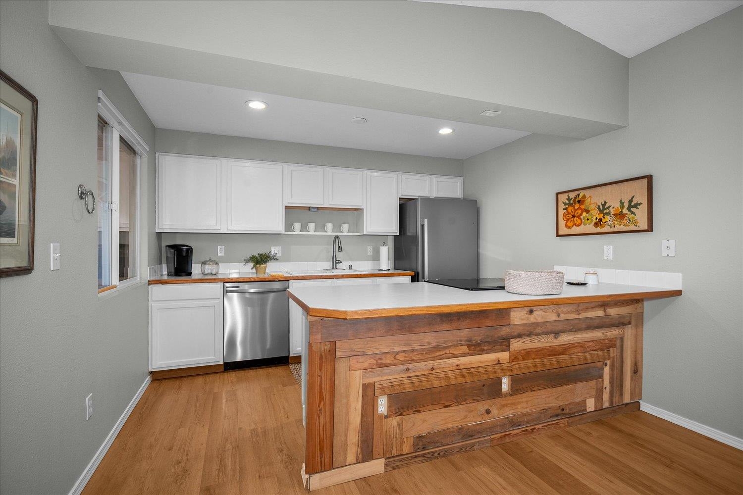 102 East Weile Avenue, Unit 4 Spokane, WA 99208 - Photo 10 of 41