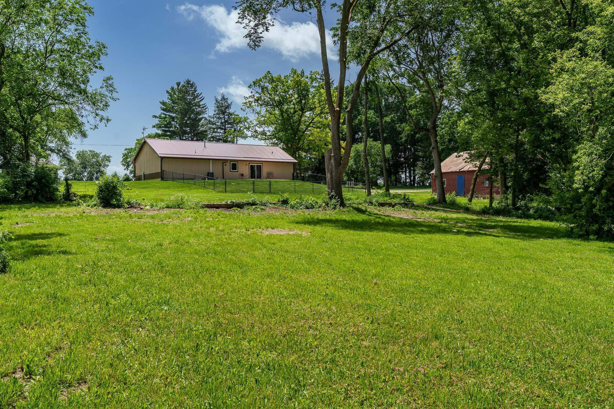 2137 West Creedy Road Beloit, WI 53511 - Photo 22 of 57