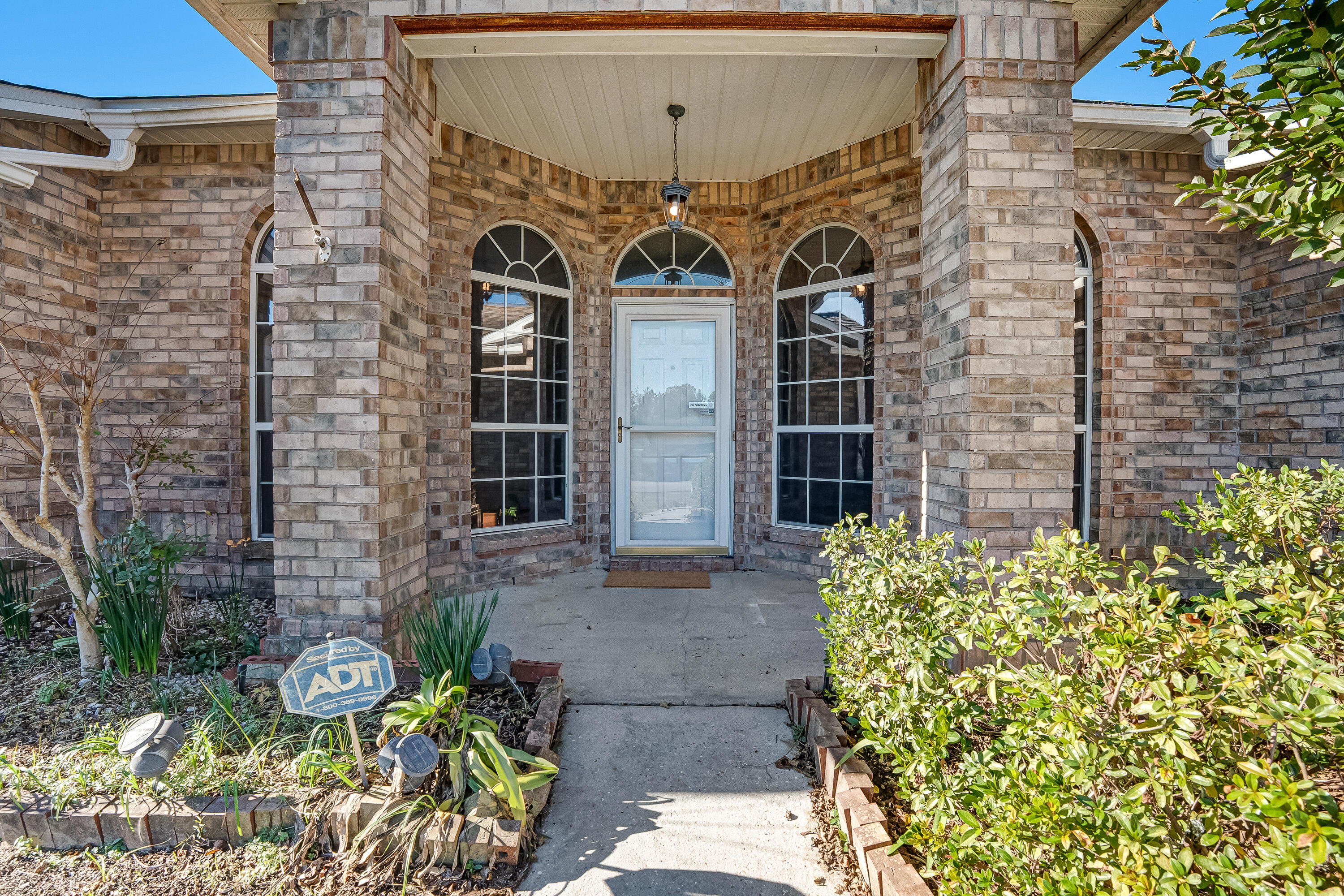 427 Hatchee Drive Crestview, FL 32536 - Photo 2 of 77 FRONT ENTRY