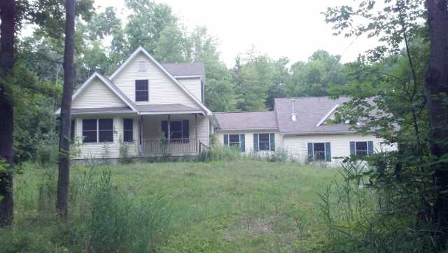 6854 Holland Road Algonac, MI 48001 - Photo 1 of 8 31068009.JPG