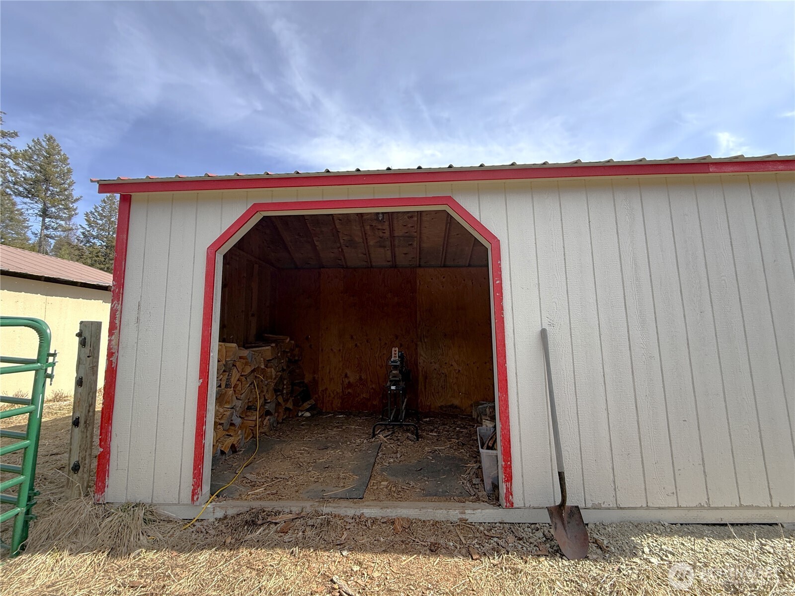 116 Cape Labelle Road Wauconda, WA 98859 - Photo 16 of 35