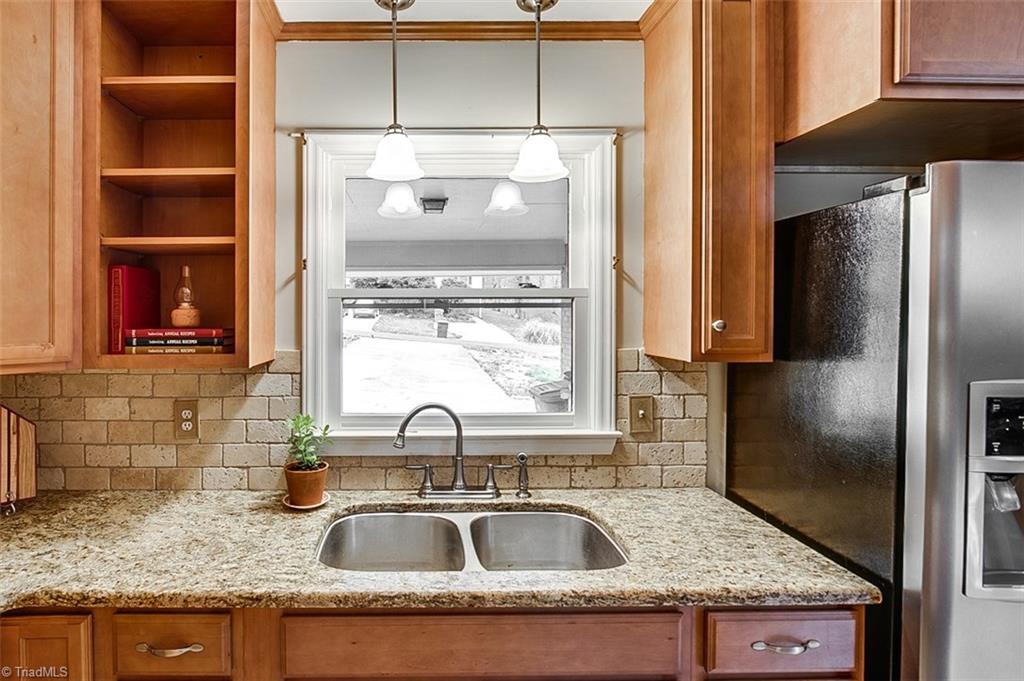 704 Colony Road Asheboro, NC 27205 - Photo 7 of 25 Gallery Image 7