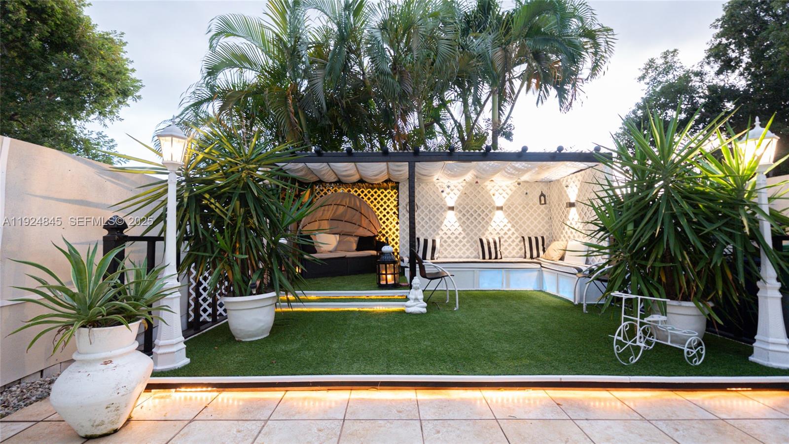 14738 Southwest 9th Lane Miami, FL 33194 - Photo 9 of 31 a view of a park with plants and trees