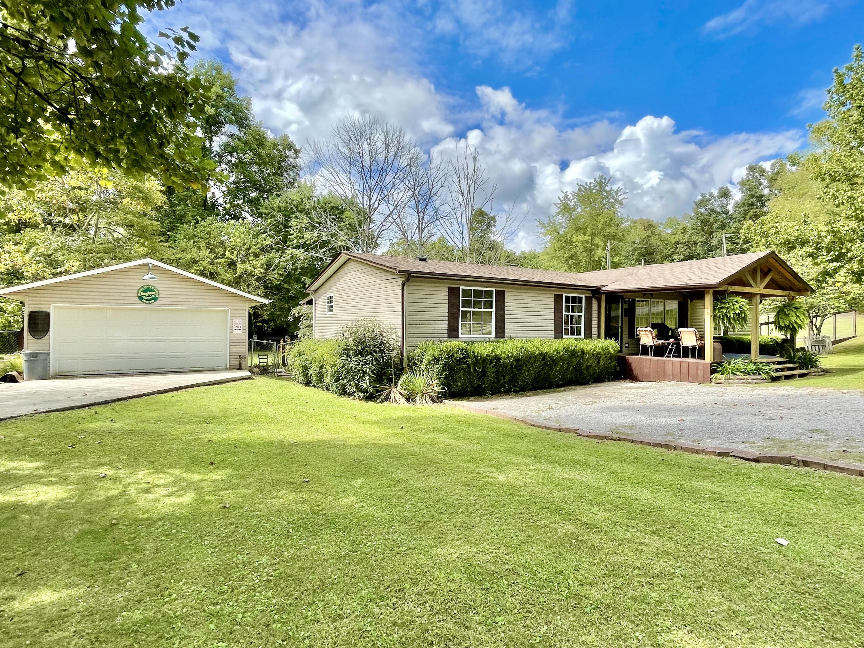 3221 Dixie Bend Road Burnside, KY 42519 - Photo 2 of 54 IMG_E3923
