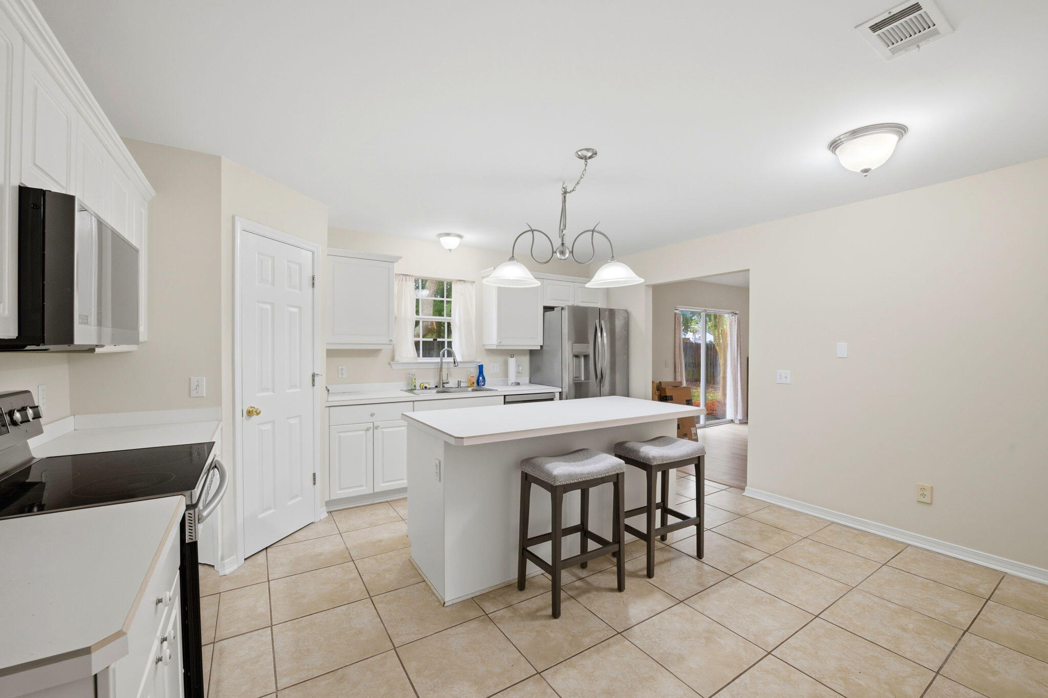 8131 Country Bay Boulevard Navarre, FL 32566 - Photo 16 of 47 20-web-or-mls-8131-country-bay-blvd