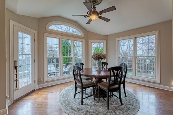 $845,000 | 900 Christa Court, Elk Grove Village, IL 60007