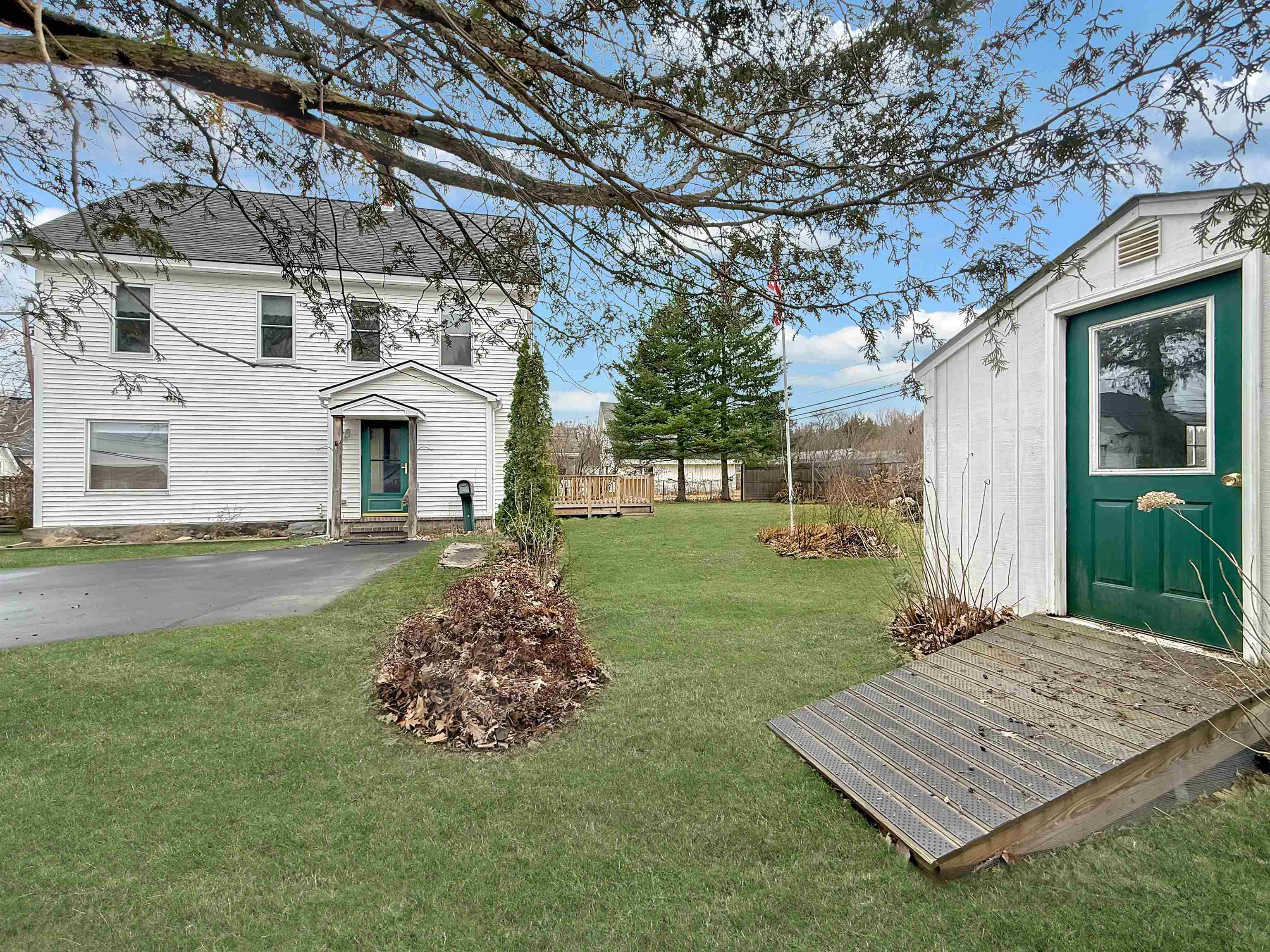 58 Pleasant Street Colebrook, NH 03576 - Photo 2 of 41