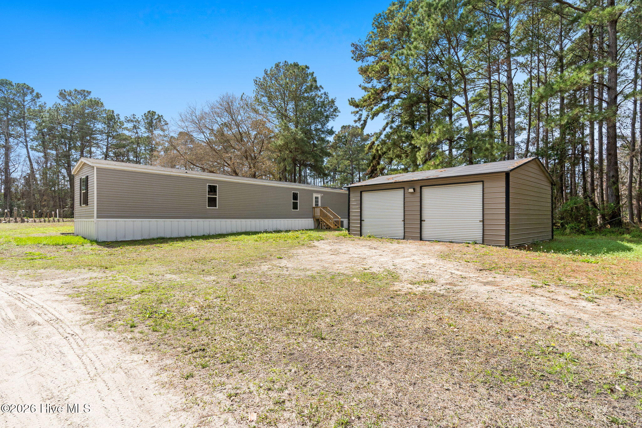 1396 Stanley Road Southwest Supply, NC 28462 - Photo 2 of 27 25-web-or-mls-cammediallc.com-26
