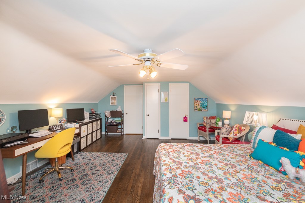 21270 Eaton Road Cleveland, OH 44126 - Photo 18 of 29 Gallery Image 18