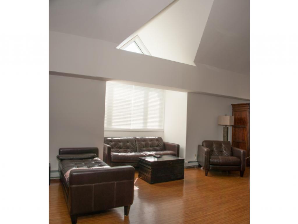 40 Edgewood Road, Unit 40 Durham, NH 03824 - Photo 3 of 16