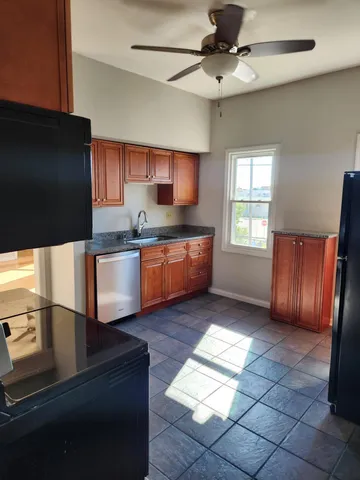 $429,900 | 518 West Vine Street, Milwaukee, WI 53212