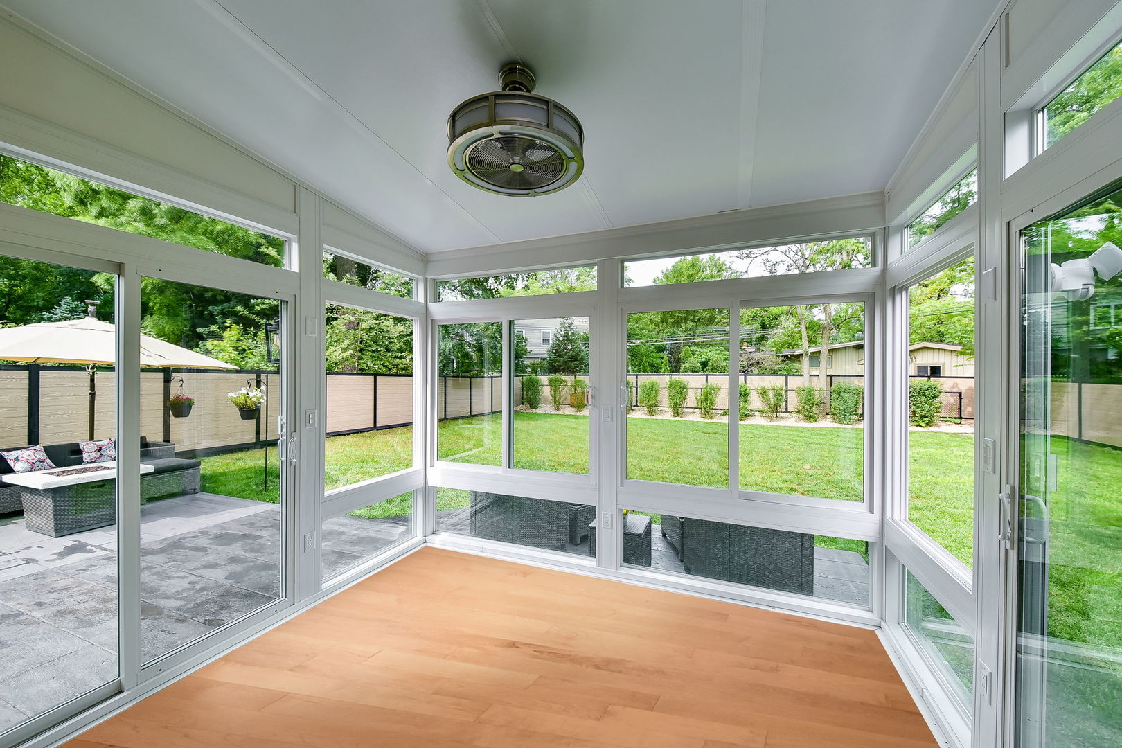 820 Lenox Road Glen Ellyn, IL 60137 - Photo 5 of 28 Gallery Image 5