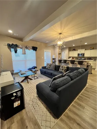 $725 | 2817 Papa Bear Drive, College Station, TX 77845