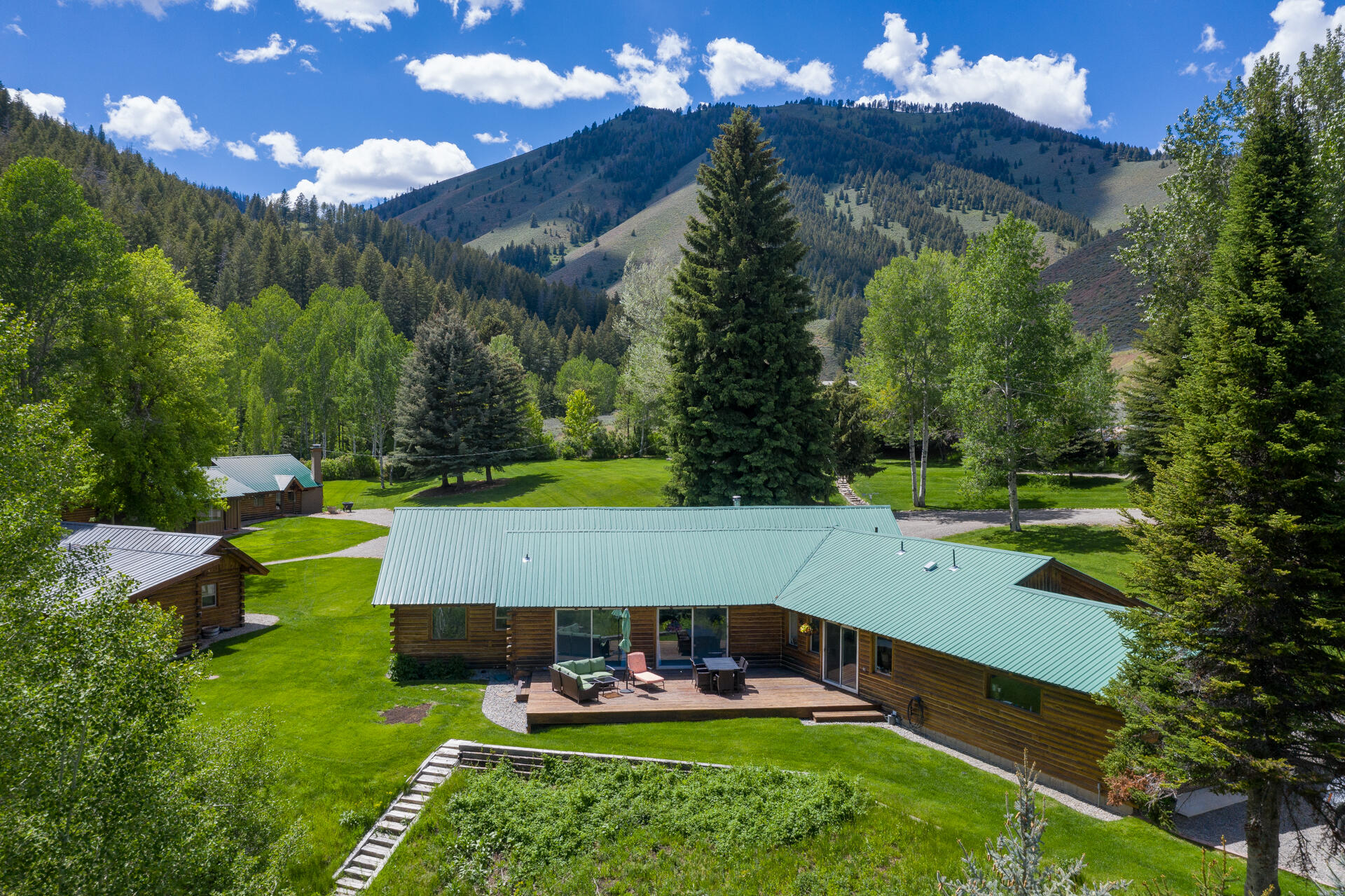101 Clear Creek Canyon Road Ketchum, ID 83340 - Photo 6 of 35 Big Cabin