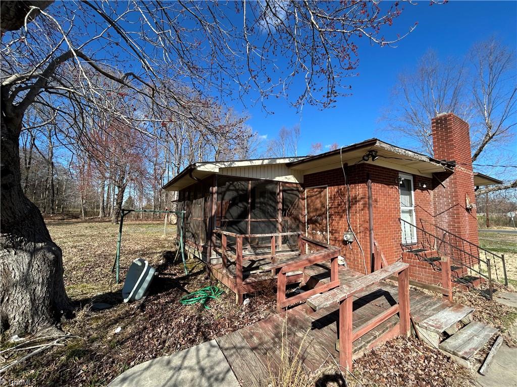 8303 Harlow Road High Point, NC 27263 - Photo 7 of 12