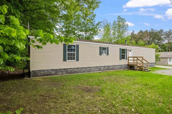 $108,000 | 15 Trailer Park Road, Haverhill, NH 03785