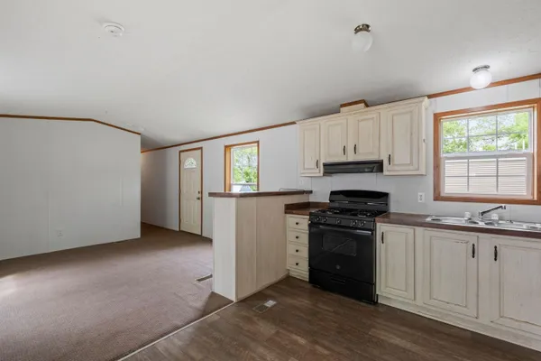 $108,000 | 15 Trailer Park Road, Haverhill, NH 03785
