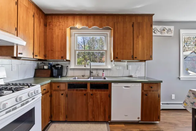 $479,900 | 1032 Ferry Road, Durham, ME 04222