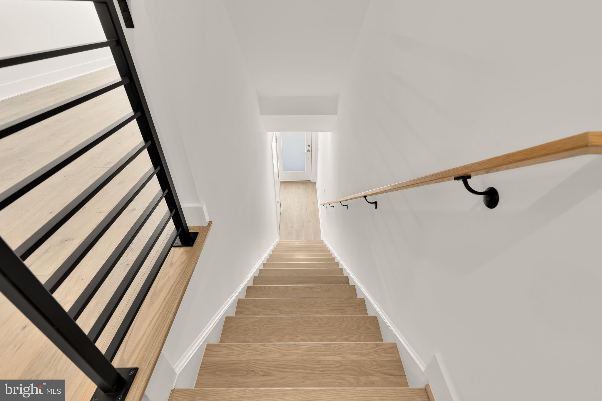 2608 Olmsted Court Northwest Washington, DC 20422 - Photo 8 of 39 a view of entryway