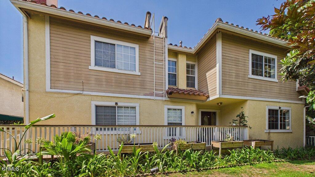 607 West Duarte Road, Unit D Monrovia, CA 91016 - Photo 3 of 33 002_cam06539g6-pr0023-still002_129