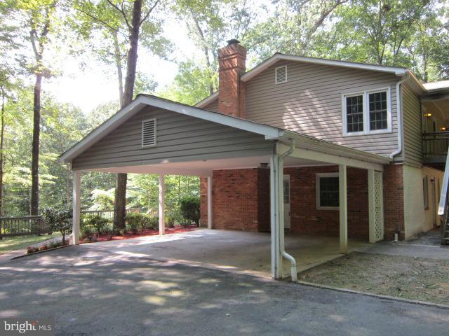 8065 Stillbrooke Road Manassas, VA 20112 - Photo 14 of 30 Exterior (Front)