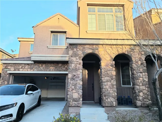 $2,550 | 6628 Chinatown Street, Las Vegas, NV 89166