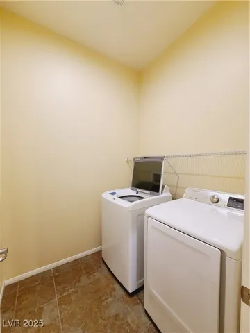 $2,550 | 6628 Chinatown Street, Las Vegas, NV 89166