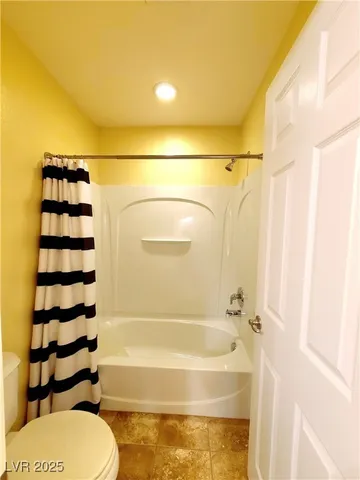 $2,550 | 6628 Chinatown Street, Las Vegas, NV 89166