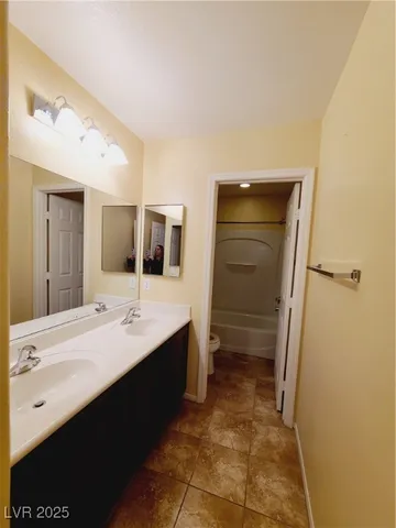 $2,550 | 6628 Chinatown Street, Las Vegas, NV 89166