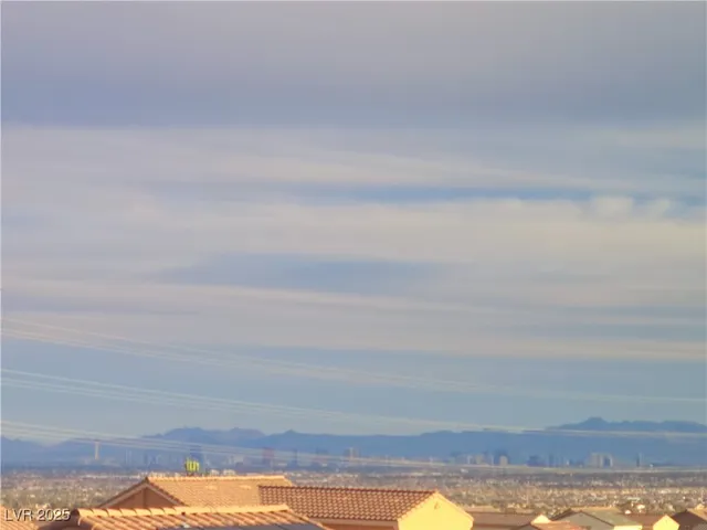 $2,550 | 6628 Chinatown Street, Las Vegas, NV 89166