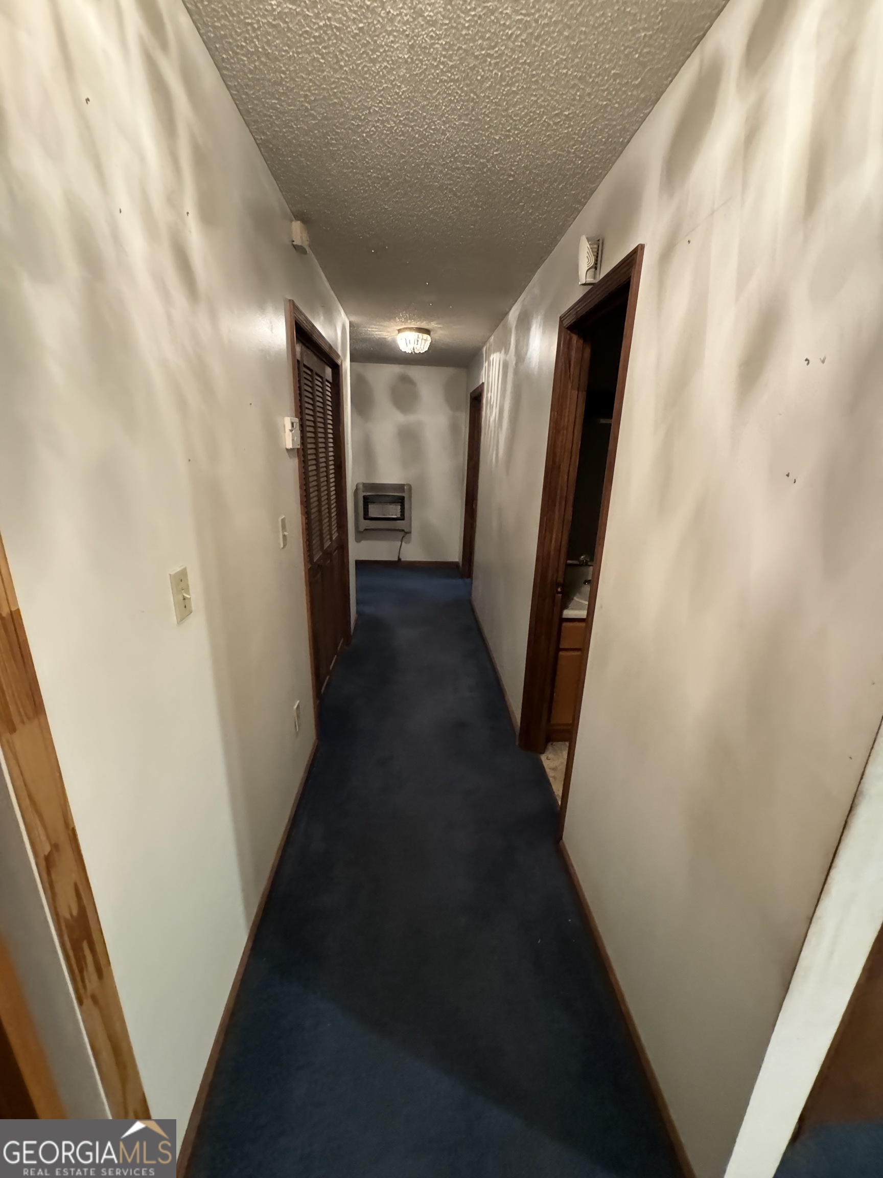 1936 Cedar Grove Road Soperton, GA 30457 - Photo 21 of 43 a view of hallway