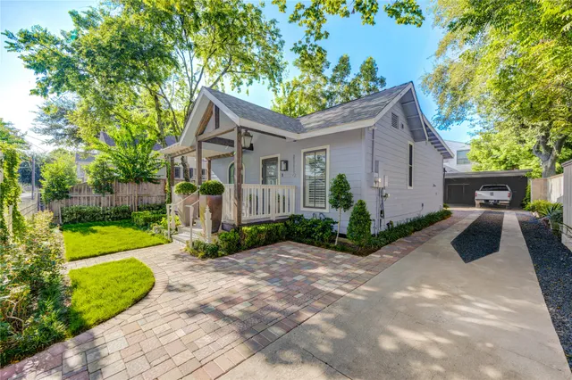 $2,850 | 1116 Nadine Street, Houston, TX 77009