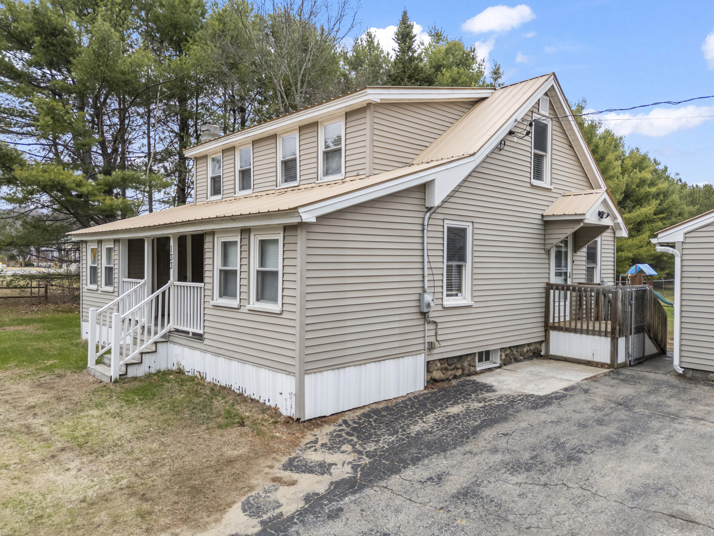 133 Main Street Sumner, ME 04292 - Photo 6 of 66 133 Main St_103
