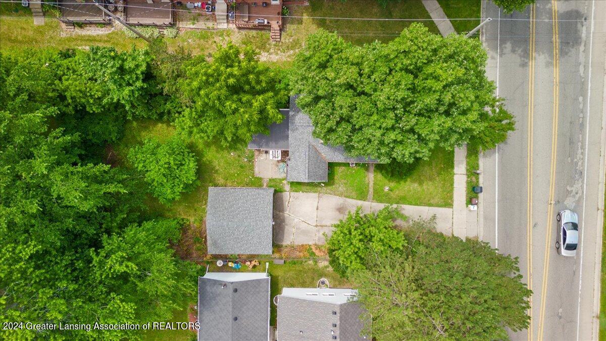 1331 West Miller Road Lansing, MI 48911 - Photo 15 of 15 06-Media Jett - 04