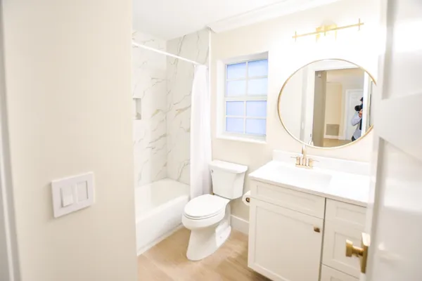 $3,800 | 226 Moccasin Trail West, Jupiter, FL 33458