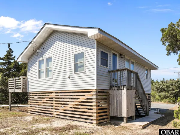 $415,000 | 39198 Barracuda Court, Avon, NC 27915