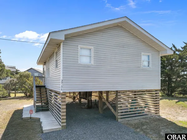 $415,000 | 39198 Barracuda Court, Avon, NC 27915