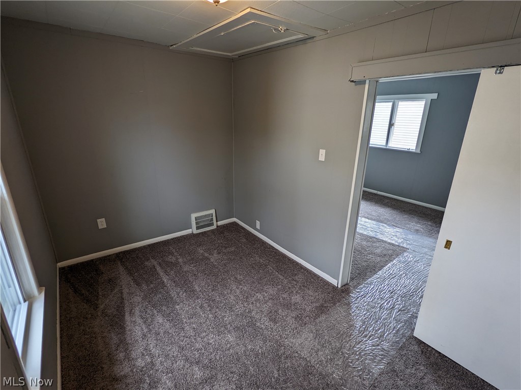 1528 Breiding Road Akron, OH 44310 - Photo 21 of 36