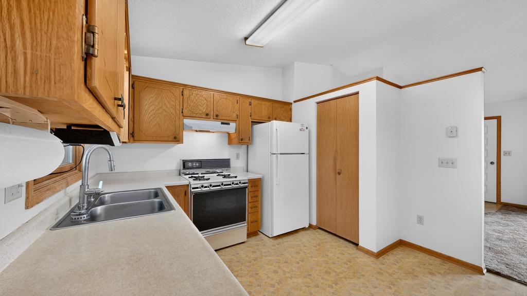 7559 Safari Court Northwest Rochester, MN 55901 - Photo 20 of 62 Gallery Image 20