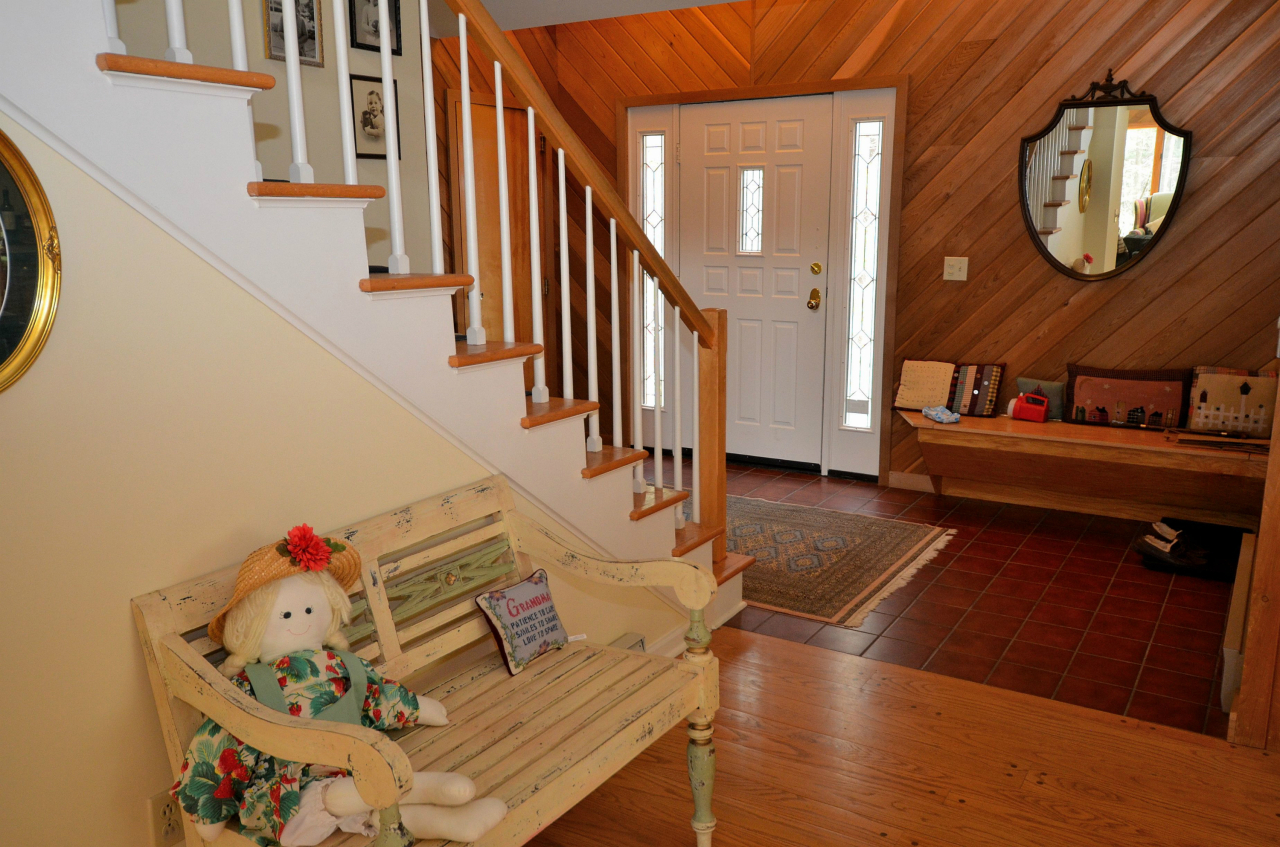 39 W Road Alford, MA 01230 - Photo 4 of 27 Foyer