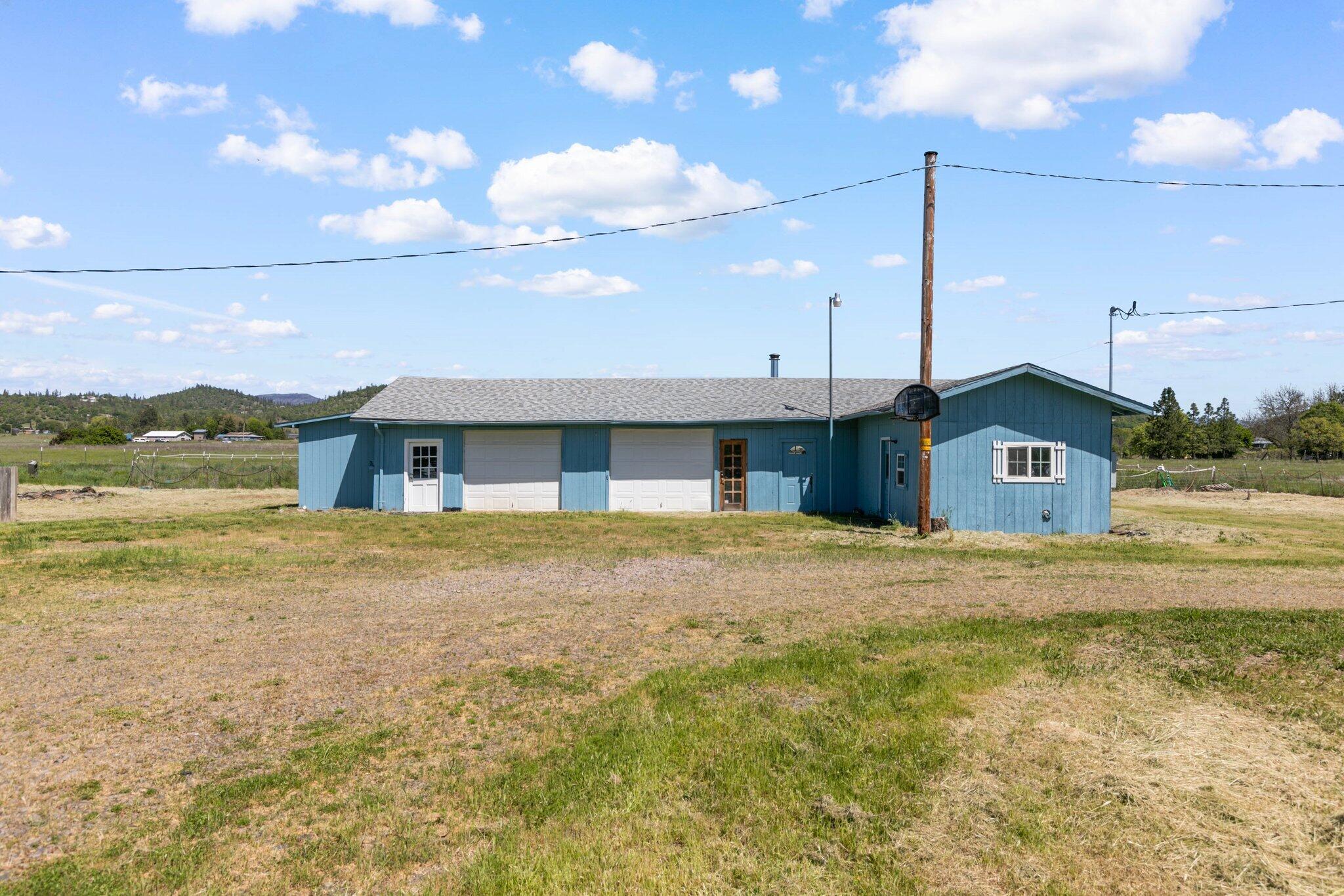 4446 Dodge Road White City, OR 97503 - Photo 17 of 41 17-web-or-mls-WCIM0173
