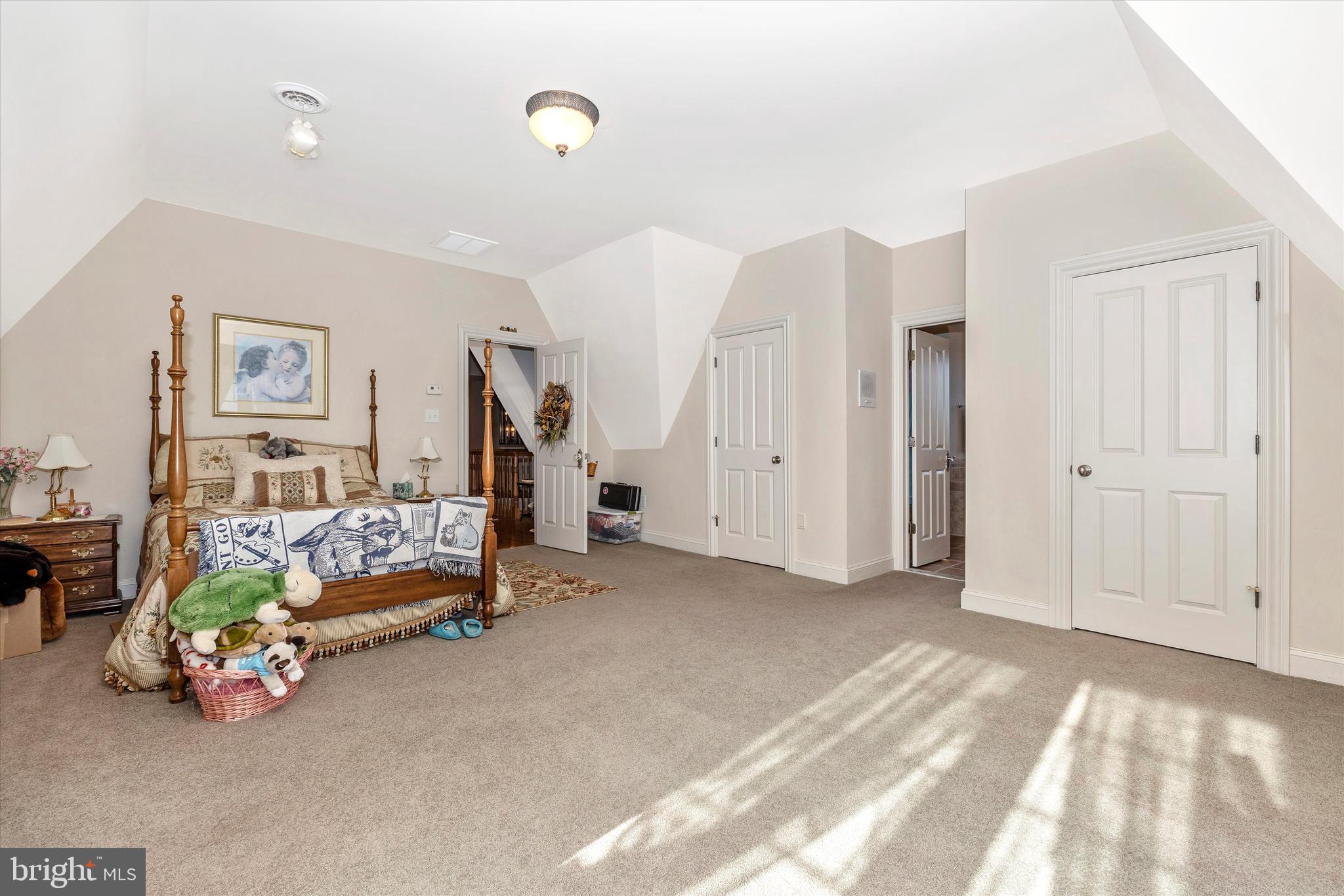 9455 Longs Mill Road Rocky Ridge, MD 21778 - Photo 32 of 70 Upper level MBR